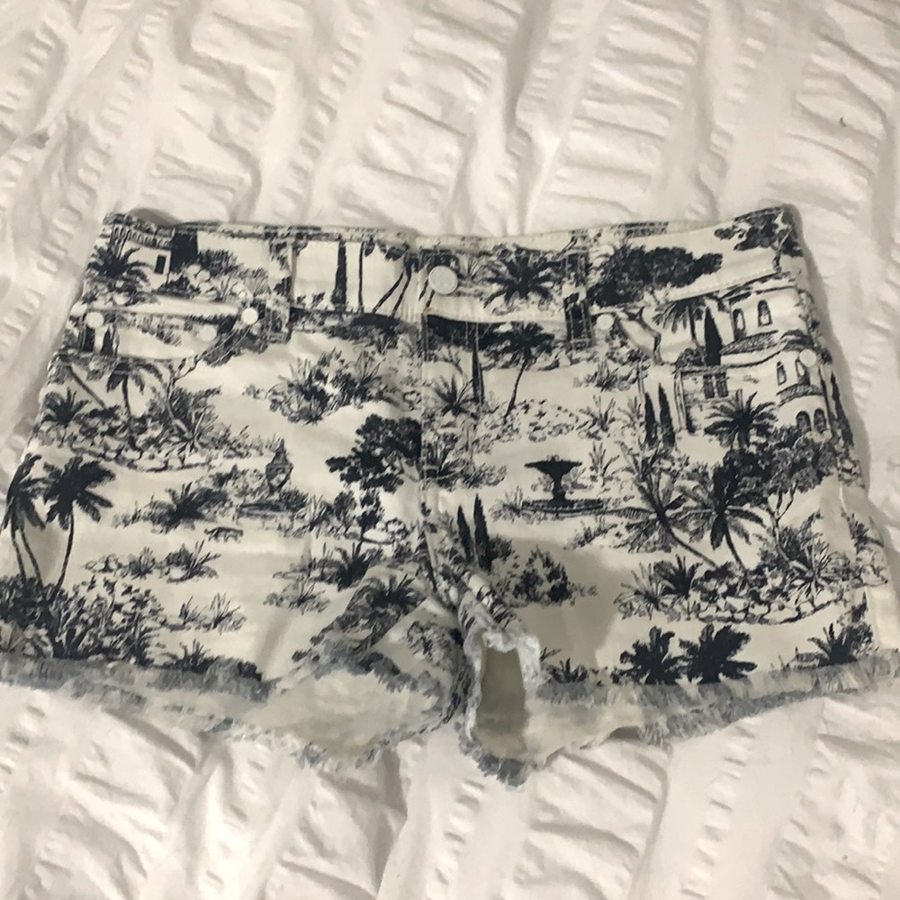 Tory Burch blue & white pattern shorts